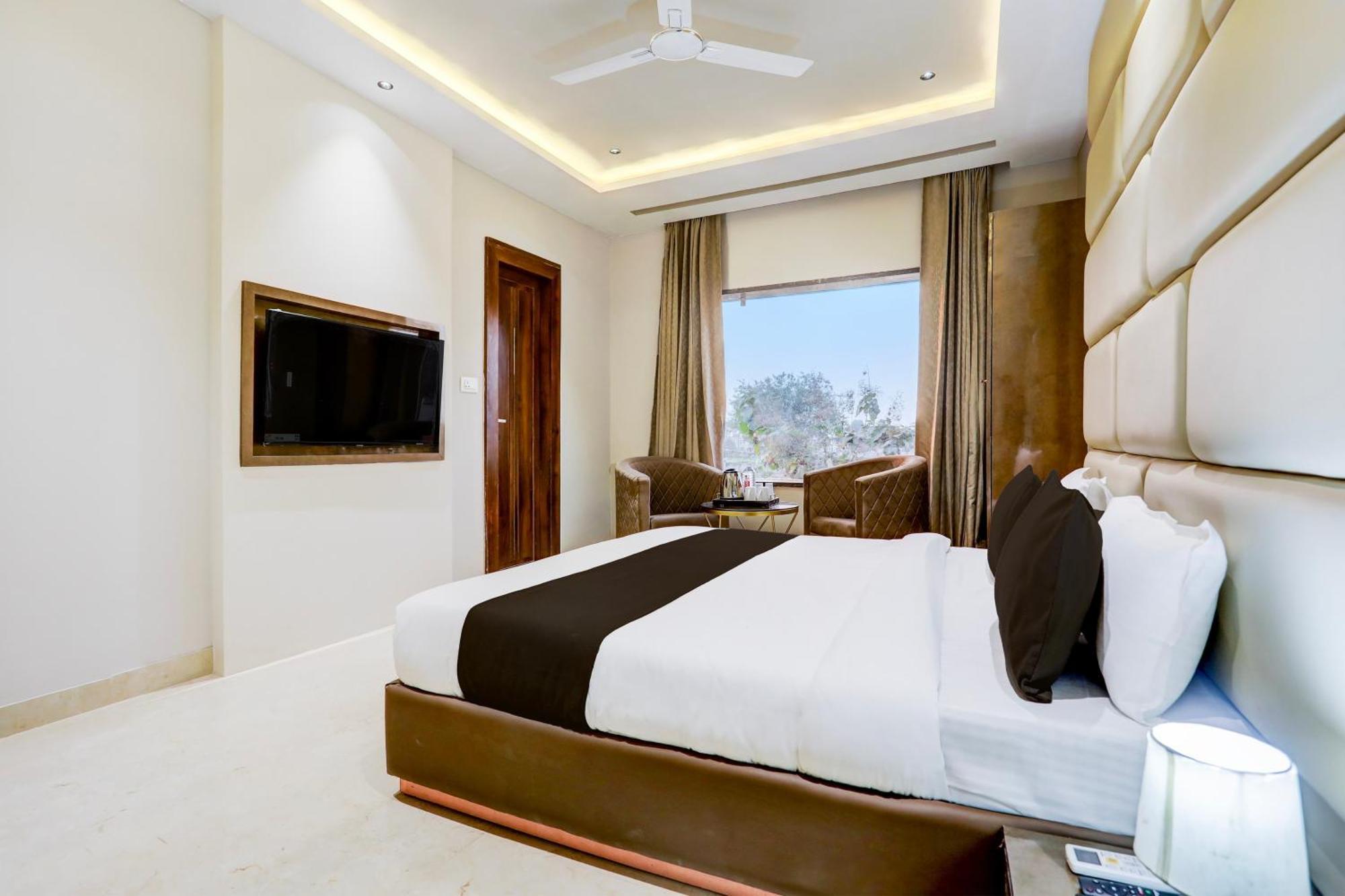 Super Collection O Belgacihia Near Kolkata Railway Station Hotel Gwalior Exterior foto