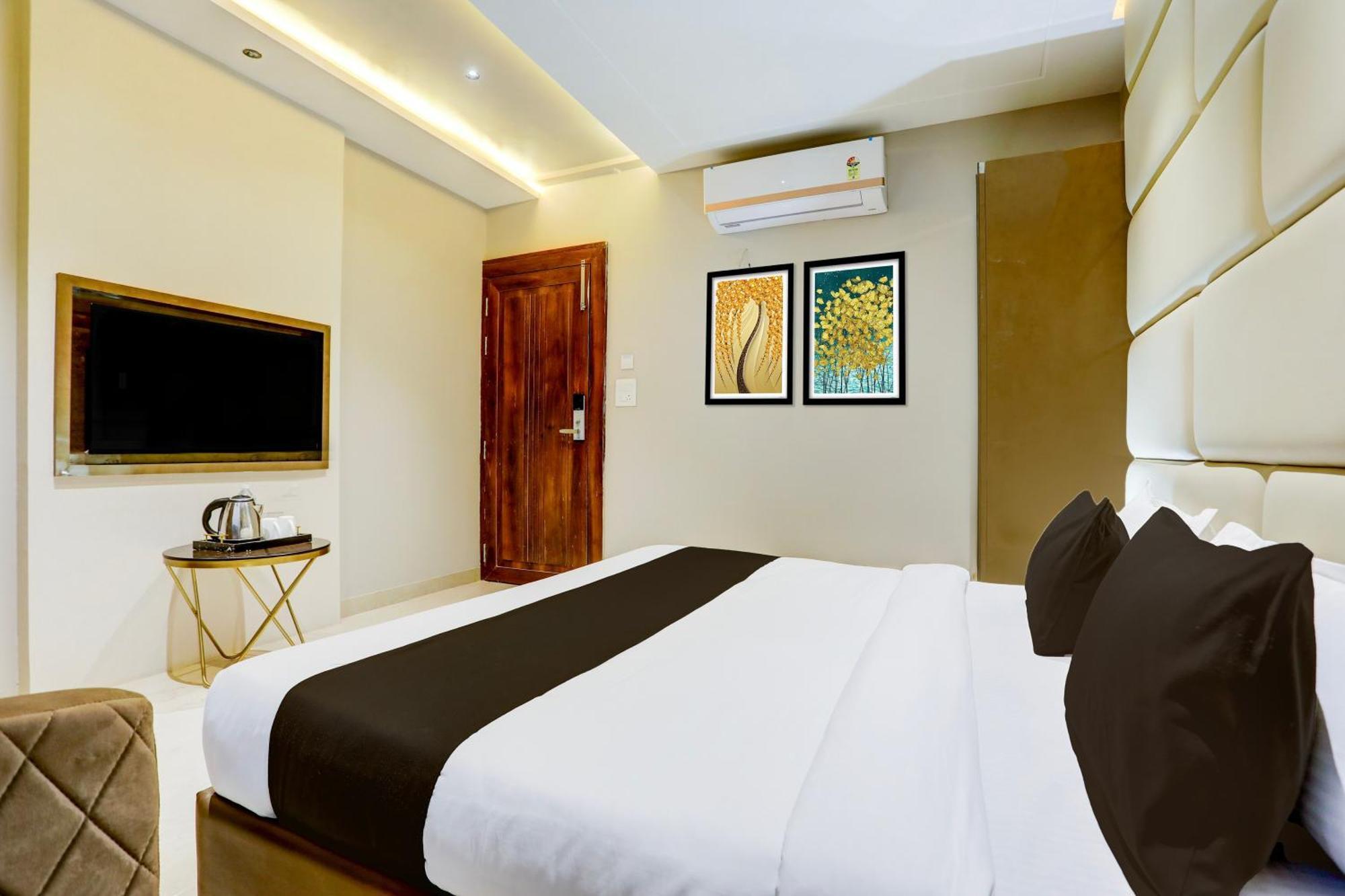 Super Collection O Belgacihia Near Kolkata Railway Station Hotel Gwalior Exterior foto